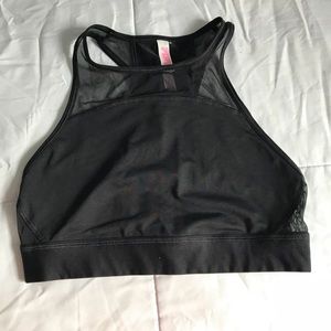 VS PINK SPORTS BRA